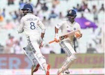 दक्षिण अफ्रीका ने पहले टेस्ट मैच में भारत को 30 रन से हराया