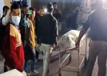 Moradabad में व्यापारी के घर फायरिंग करने वाले दो शातिर बदमाश मुठभेड़ में ढेर, ASP को लगी गोली