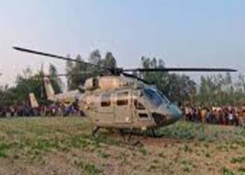 बरेली में भारतीय वायुसेना का हेलीकॉप्टर आपात स्थिति में उतरा