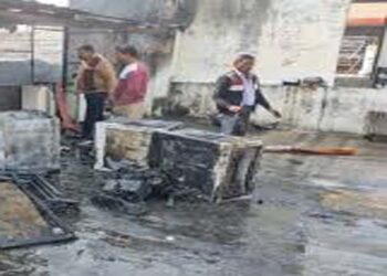 बरेली: अपर जिला न्यायाधीश के आवास में आग लगने से दहशत, कोई हताहत नहीं