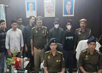 नोएडा में महिला दोस्त की बेटी से अवैध संबंध होने के शक में 17 वर्षीय छात्र की हत्या, आरोपी गिरफ्तार