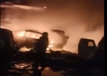 फरीदाबाद से जब्त विस्फोटकों के कारण जम्मू-कश्मीर पुलिस थाने में विस्फोट, नौ लोगों की मौत, 27 घायल