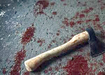 इटावा में घर में घुसकर चचेरे भाई ने नाबालिग बहन की कुल्हाड़ी से काटकर हत्या की