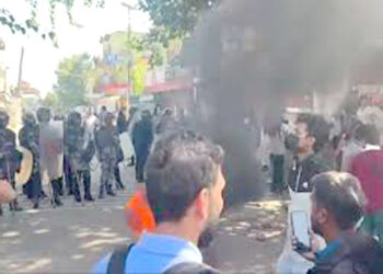 नेपाल के बारा जिले में नए सिरे से तनाव के बीच कर्फ्यू लगाया गया, कम से कम 10 घायल