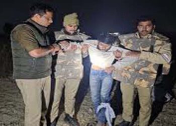 बलिया में 10 साल के बच्चे की हत्या का आरोपी पुलिस से मुठभेड़ के बाद गिरफ्तार