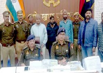 गोरखपुर: छह महीनों से फर्जी आईएएस बनकर घूम रहा व्यक्ति गिरफ्तार