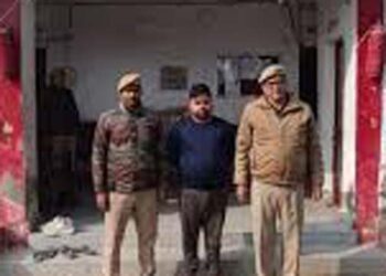 रायबरेली पुलिस ने अजय फार्मा के संचालक को गिरफ्तार किया