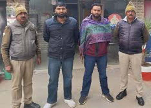 मेरठ में यातायात जांच के दौरान कार चढ़ाने और मारपीट करने के आरोप में दो सगे भाई गिरफ्तार