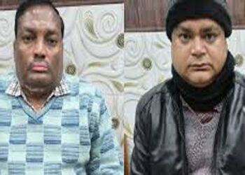 शाहजहांपुर में खंड शिक्षाधिकारी सतीश कुमार मिश्रा, एआरपी सुशील सिंह रिश्वत लेते गिरफ्तार