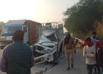 अमेठी में घने कोहरे के कारण छह वाहनों के आपस में टकराने से दो की मौत, 16 अन्य घायल