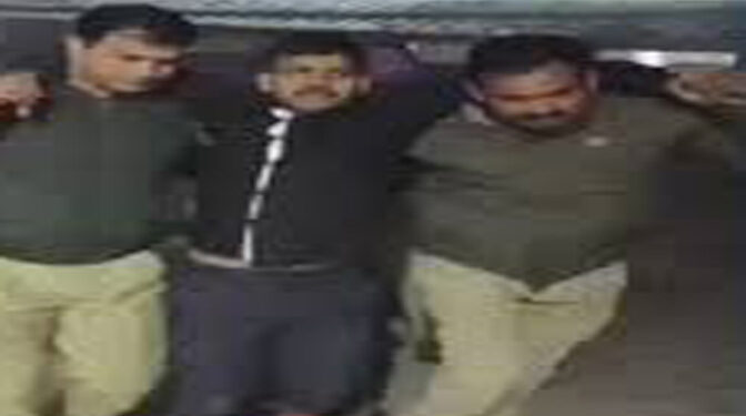 प्रतापगढ़: पुलिस मुठभेड़ में घायल दुष्कर्म का आरोपी मेडिकल कॉलेज से फरार, चार पुलिसकर्मी निलंबित