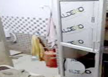 पीलीभीत में गीजर से निकली गैस के कारण दम घुटने से पति-पत्नी की मौत