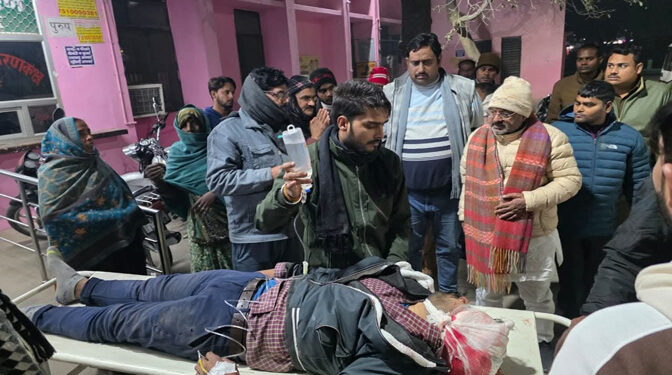 अयोध्या में कार ने बाइक में मारी टक्कर, एक की मौत, घायल जिला अस्पताल रेफर