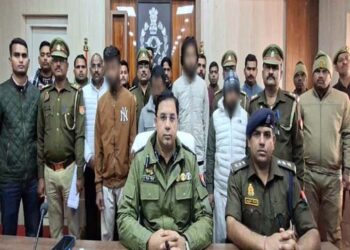 अयोध्या: पुलिस ने कैब मालिक की हत्या व लूट की घटना का किया खुलासा, 4 गिरफ्तार, कार, चैन, अंगूठी बरामद