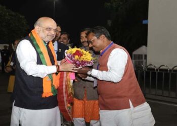 अमित शाह: भ्रष्ट तृणमूल सरकार घुसपैठियों को पनाह दे रही; बंगाल में भाजपा सरकार ज़रूरी