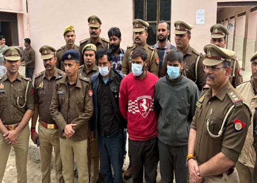 आगरा में फैक्टरी में 7.70 करोड़ों रुपये की चोरी का खुलासा, तीन लोग गिरफ्तार