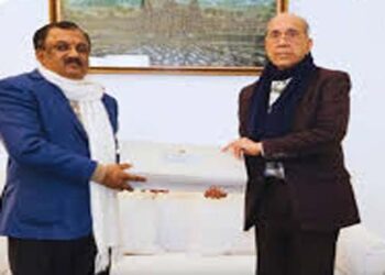 संस्कृति मंत्रालय ने अयोध्या के रामकथा संग्रहालय को 233 साल पुरानी रामायण की पांडुलिपि सौंपी