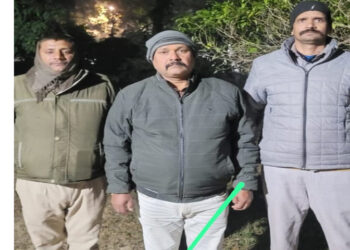 बलरामपुर में यूपी सतर्कता अधिष्ठान की बड़ी कार्रवाई: रिश्वत लेते रंगे हाथों गिरफ्तार हुआ बैंक फील्ड ऑफिसर