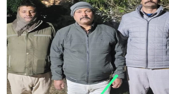 बलरामपुर में यूपी सतर्कता अधिष्ठान की बड़ी कार्रवाई: रिश्वत लेते रंगे हाथों गिरफ्तार हुआ बैंक फील्ड ऑफिसर