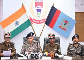 झारखंड: सुरक्षा बलों के साथ मुठभेड़ में 2.35 करोड़ रुपये के इनामी अनल दा समेत 15 माओवादी ढेर