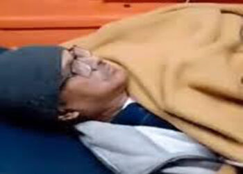 देवरिया जेल में बंद पूर्व आईपीएस अधिकारी अमिताभ ठाकुर अस्पताल में भर्ती