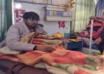 जौनपुर : छात्र ने एमबीबीएस में दिव्यांग कोटा से दाखिला लेने के लिए अपना पैर काटा