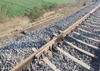 पंजाब में रेलवे ट्रैक पर विस्फोट, मालगाड़ी का लोको पायलट घायल