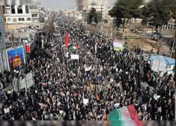 Iran में आर्थिक संकट के कारण शुरू प्रदर्शन देशभर में फैले; 2,200 से अधिक लोग हिरासत में