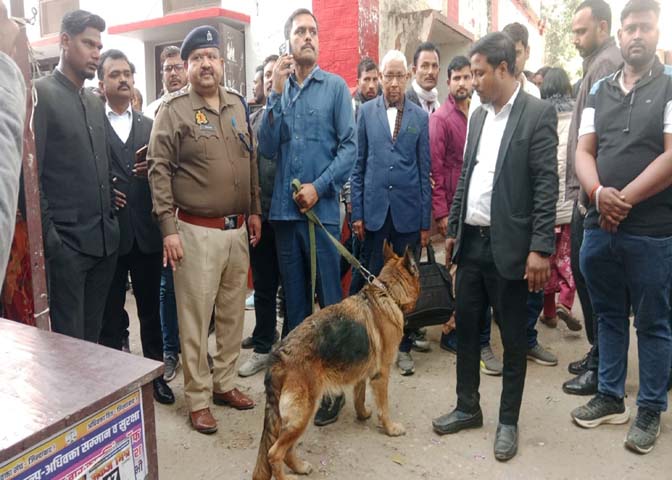 Photo, अयोध्या कचहरी में बम की सूचना अफवाह निकली, राज्य स्तर पर जारी हुआ था हाईअलर्ट