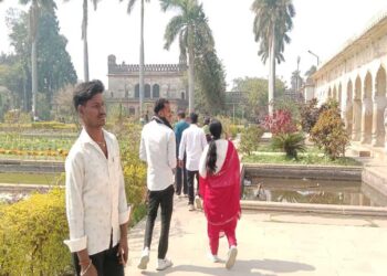 Photo, अयोध्या में  वैलेंटाइन डे पर पुलिस अलर्ट मोड में नजर आई, CO सिटी श्रीयश त्रिपाठी ने चलाया विशेष अभियान