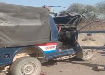 हमीरपुर में जीप अनियंत्रित होकर डिवाइडर से टकरायी, होमगार्ड जवान की मौत, दारोगा जख्मी