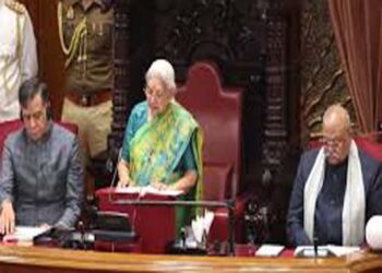 प्रदेश के पहले आर्थिक सर्वेक्षण में अर्थव्यवस्था के 36 लाख करोड़ रुपये तक पहुंचने का अनुमान