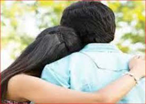 अयोध्या: इश्क के जुनून में मां ने छोड़ा परिवार, तीन बच्चों को छोड़ प्रेमी संग फरार