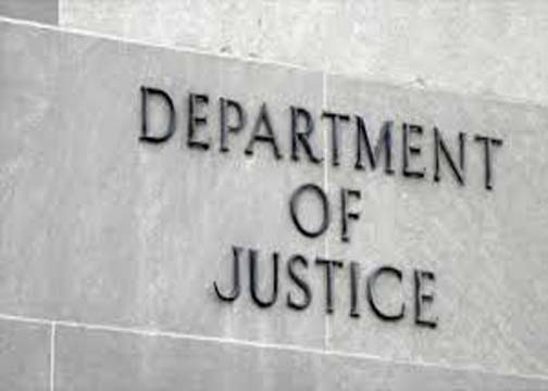 एपस्टीन फाइल?: कौन तय करता है कि कौन सी जानकारी जनता के लिए जारी की जाएगी?