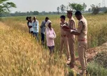 अमेठी जिले में खेत में महिला का शव मिलने के मामले में पुलिस ने पति को किया गिरफ्तार