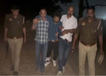 सुलतानपुर में 50 हजार का इनामी बदमाश आदर्श सिंह मुठभेड़ में घायल, गिरफ्तार