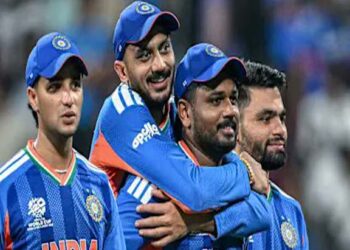 T20 World Cup में भारत ने रचा नया रिकॉर्ड, लगातार दूसरी बार फाइनल में एंट्री, इंग्लैंड सात रन से हारा