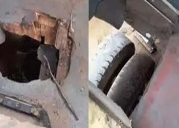 अलीगढ़: स्कूल बस के फर्श में बने छेद से नीचे गिरी बच्ची की मौत; चालक समेत दो गिरफ्तार