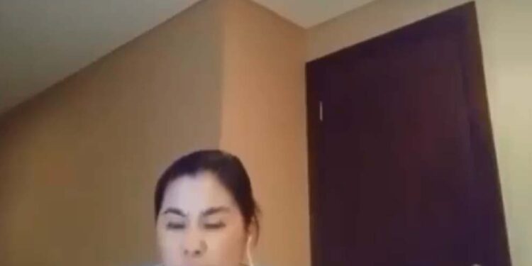 Viral Video Iranian Missile : लाइव स्ट्रीमिंग के बीच अचानक कमरे में आ घुसी मिसाइल