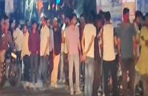 शाहजहांपुर में होली के रंग को लेकर दो पक्षों में विवाद, 11 लोग घायल, 20 हिरासत में
