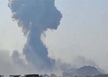 Watch, रिपोर्ट्स के मुताबिक, अमेरिका और इज़राइल ने ईरान के परचिन सैन्य शहर, कुद्स पर परमाणु हथियार जैसा बम गिराया