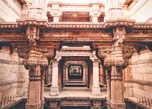 ओडिशा : 48 साल बाद खुलेगा पुरी के जगन्नाथ मंदिर का रत्न भंडार