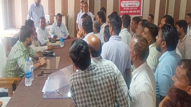 रुदौली तहसील परिसर में कैंटीन व साइकिल स्टैंड की वार्षिक बोली संपन्न, फोटो स्टेट व पराग गुमटी की नीलामी में बोलीदाता नदारत!