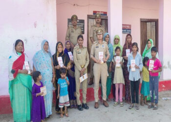अयोध्या: मिशन शक्ति अभियान (फेज-5) के तहत महिलाओं और बालिकाओं को जागरूक करने के लिए चला विशेष अभियान