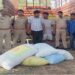 भदोही में आडिशा से आरहे ट्रक से बरामद किया 52 लाख रुपये का गांजा, तीन तस्कर गिरफ्तार