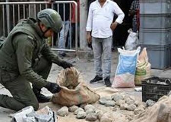 पश्चिम बंगाल: भांगड़ में कथित तृणमूल कार्यकर्ता के घर से करीब 100 देसी बम बरामद