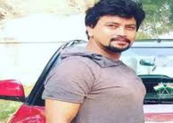 वाराणसी में कार से महिला को टक्कर; भीड़ ने व्यवसायी को पीट-पीट कर मार डाला