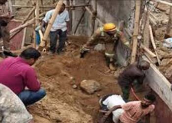 लखनऊ में निर्माणाधीन इमारत में निर्माण सामग्री के नीचे दबने से एक मजदूर की मौत
