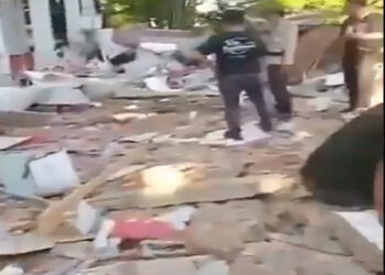 Indonesia में 7.6 तीव्रता का भूकंप, सुनामी से दहशत!! सड़कें दो हिस्सों में बंटी