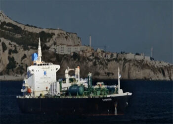 20,400 टन गैस के साथ होर्मुज स्ट्रेट पार कर भारत की ओर बढ़ा LPG टैंकर ‘जग विक्रम’